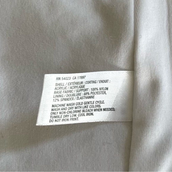 GAP Women White Vest Athletic Sweatshirt Women’s Zip Front Sleeveless Cardigan - Picture 11 of 11